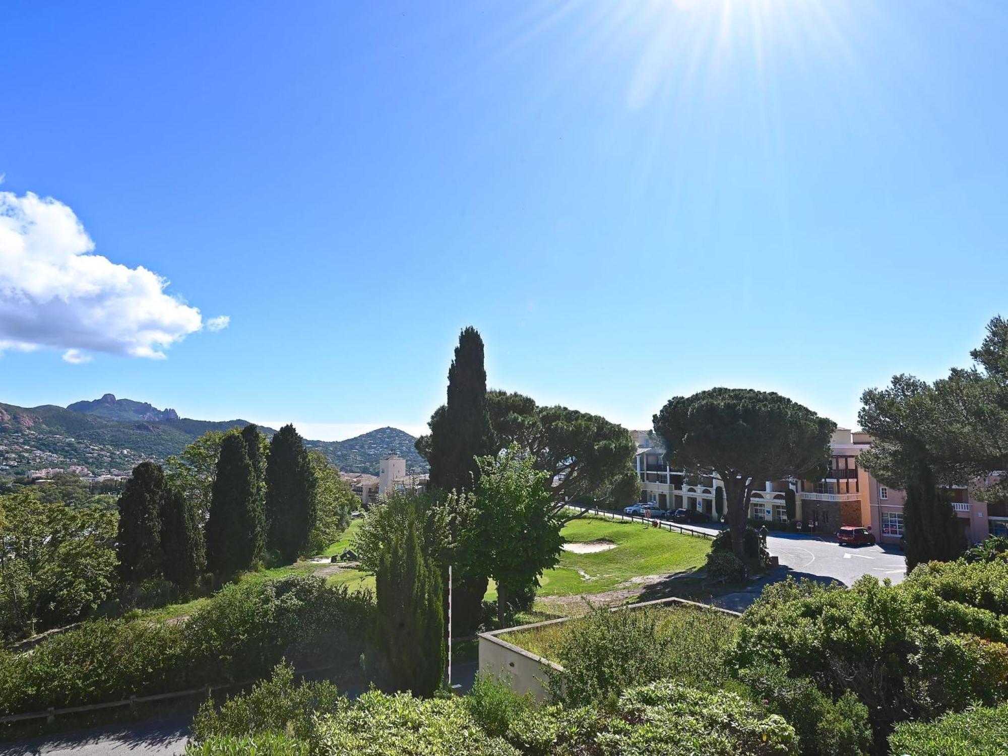 Apartment Village Cap Esterel - L'Esquinade-20 By Interhome Saint-Raphael  Exterior photo