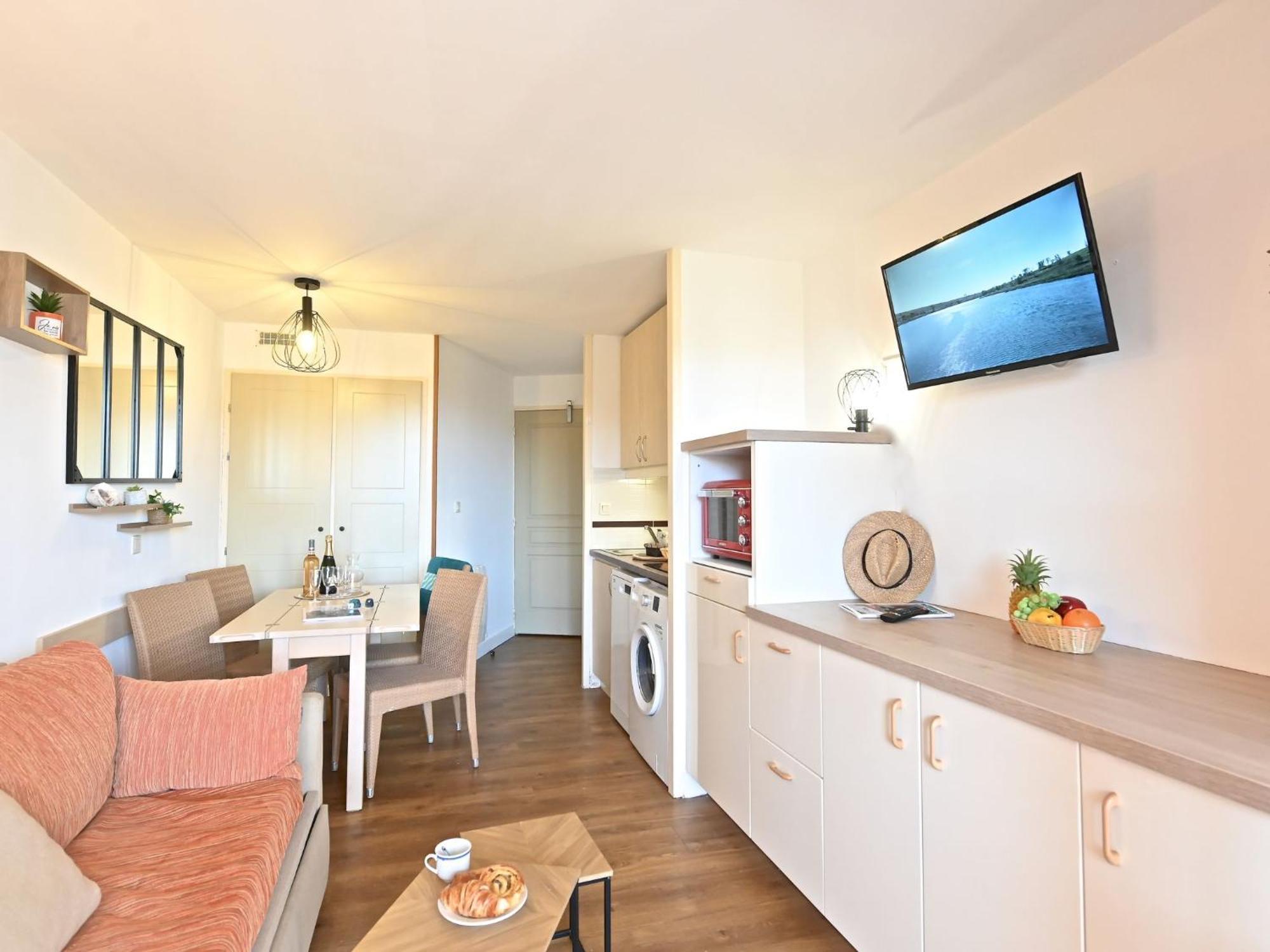 Apartment Village Cap Esterel - L'Esquinade-20 By Interhome Saint-Raphael  Exterior photo
